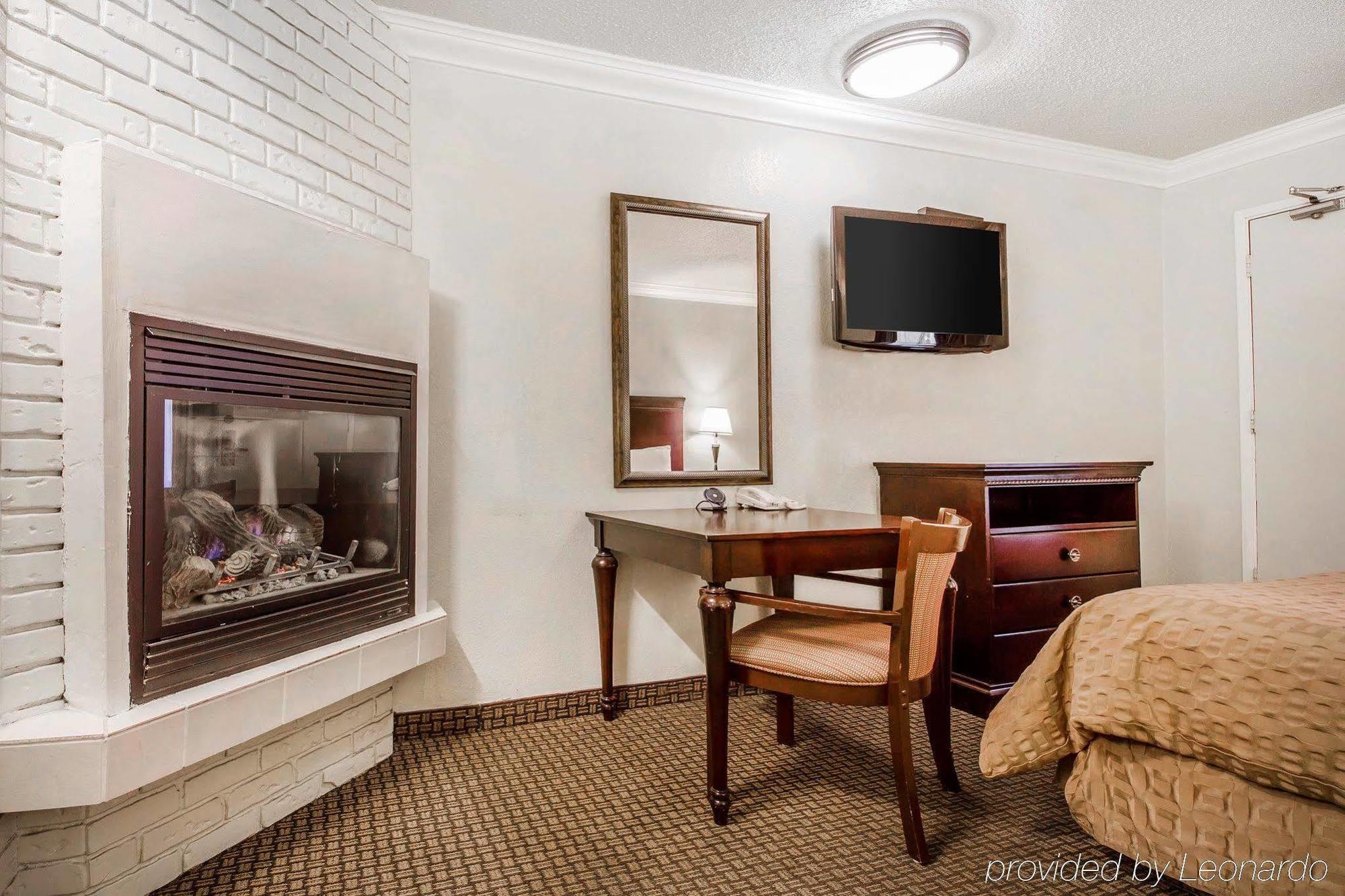 Stargazer Inn And Suites Monterey Zewnętrze zdjęcie
